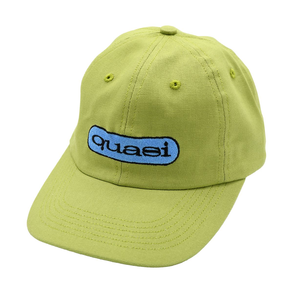 Casquette Quasi Boomerang Hat en tissu à motif feuillage, style décontracté et tendance, vue frontale.