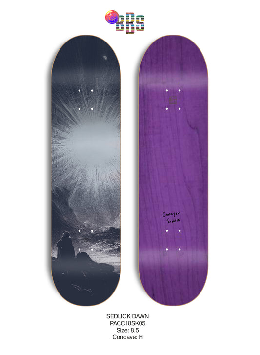 Planche de skateboard RASSVET Sedick Dawn deck de 8,5 pouces, vue détaillée du dessus, style moderne et graphique.