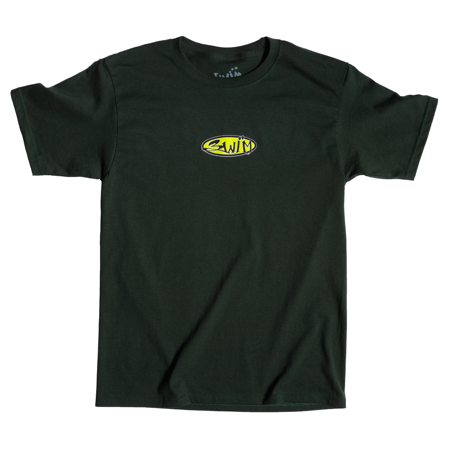 Tee SWIM skateboards SWIM11 avec logo graphique, couleur noire, porté sur mannequin, style décontracté, coton confortable.
