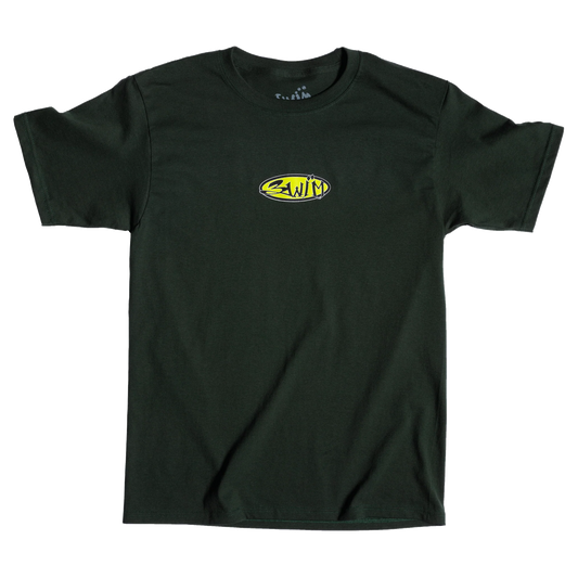 Tee SWIM skateboards SWIM11 avec logo graphique, couleur noire, porté sur mannequin, style décontracté, coton confortable.