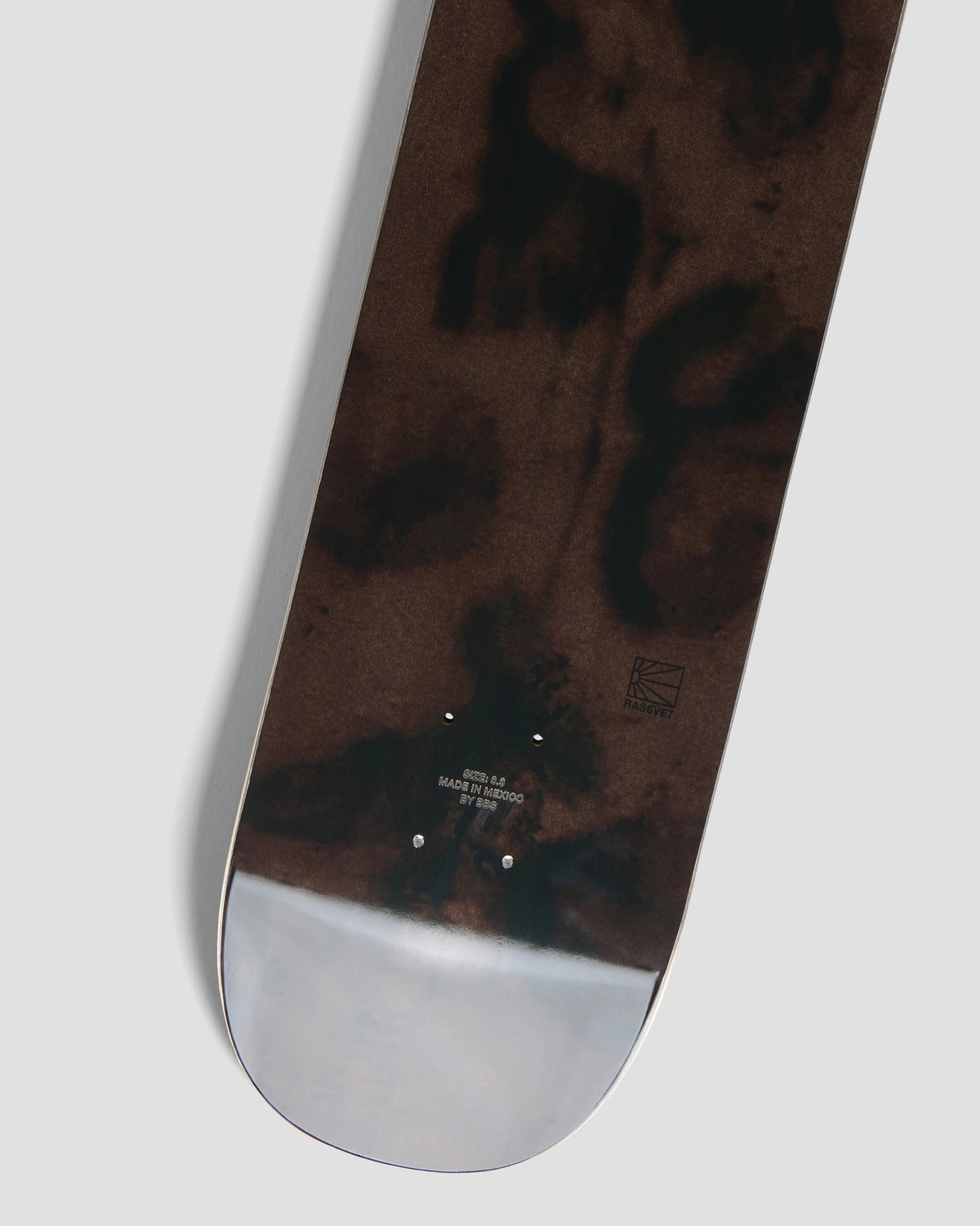 Planche de skateboard unisexe Bauer RASSVET en bois de 8.3 pouces, couleur marron, design robuste et élégant.