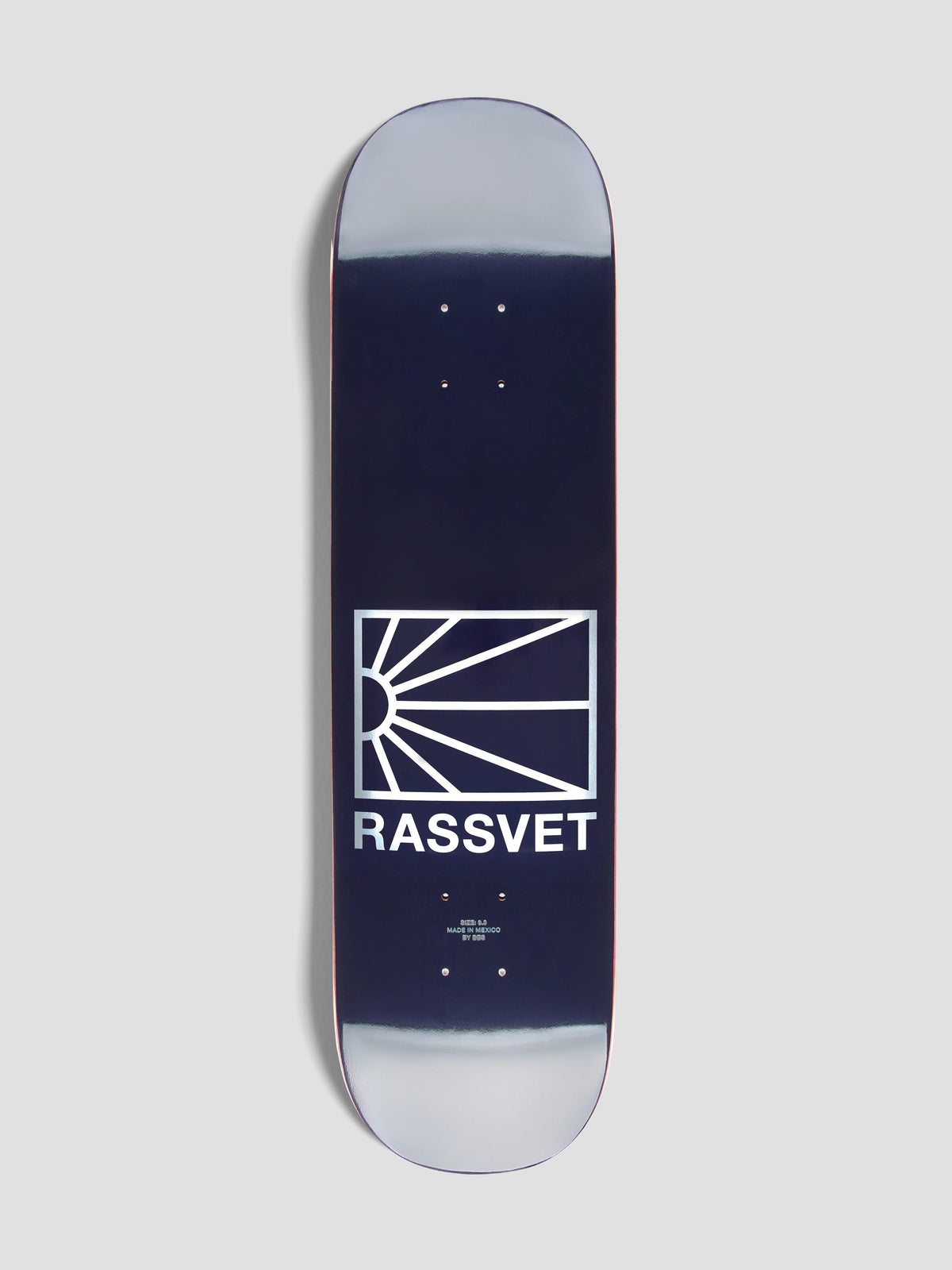 Logo RASSVET sur planche en bois pour unisex, design avec logo bleu de 8.3 pouces.