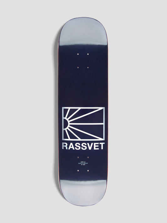 Logo RASSVET sur planche en bois pour unisex, design avec logo bleu de 8.3 pouces.