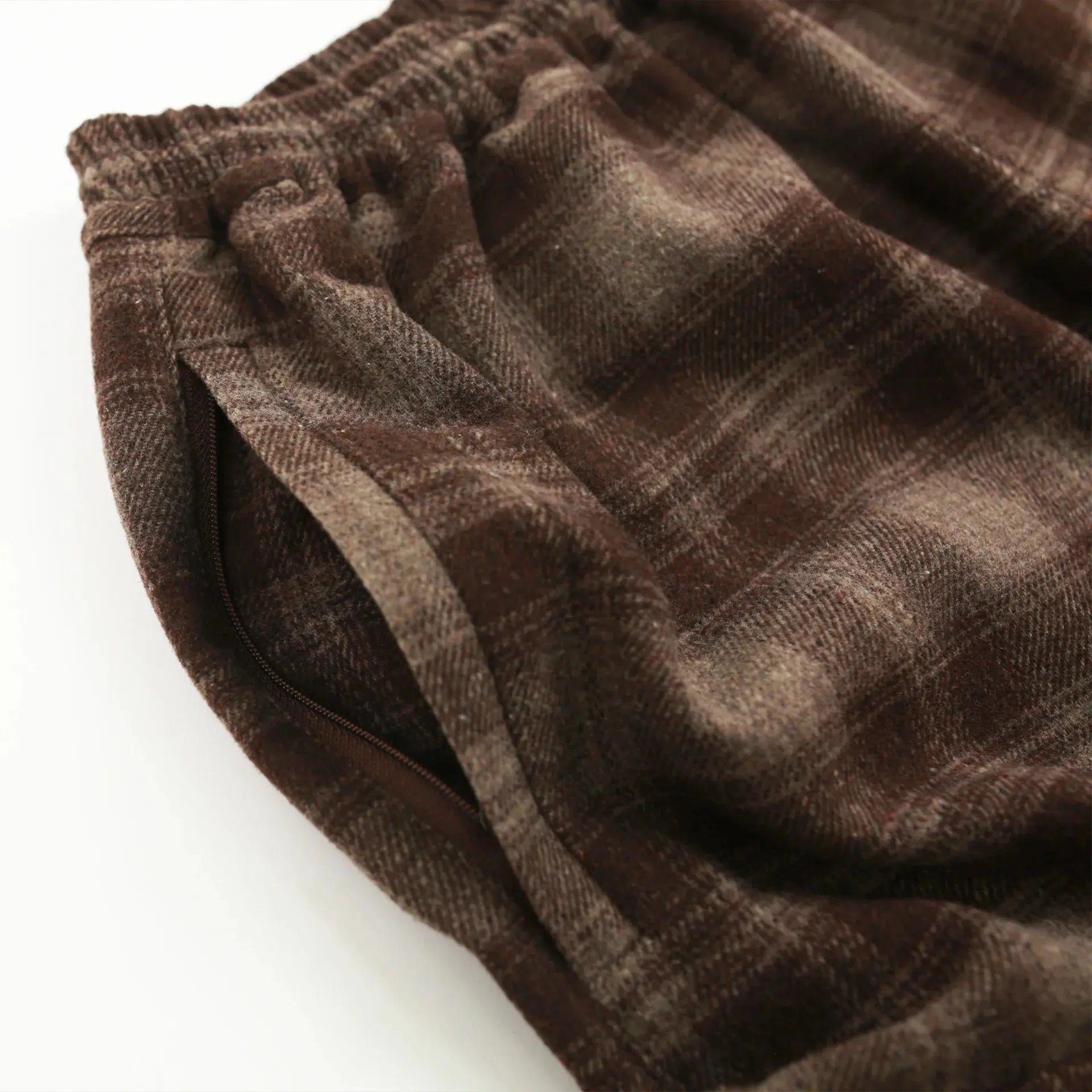 Yardsale Shoreline Plaid Shorts (Brown) YARDSALE