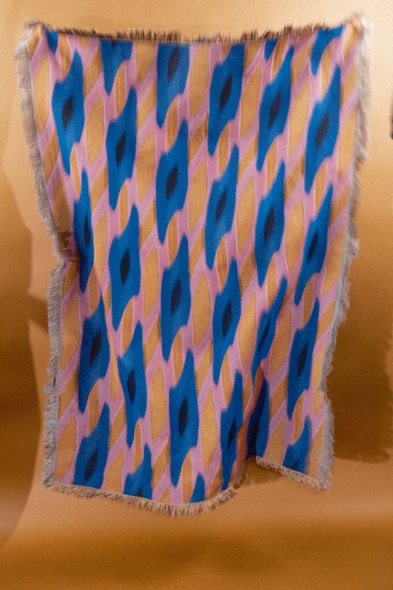 Quasi Pasadena Blanket [Multi]
